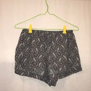 Brandy Melville black & white paisley shorts